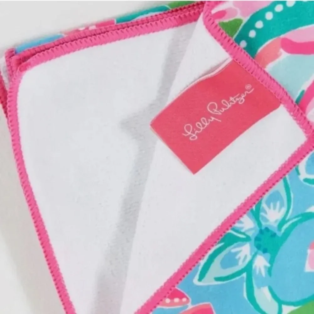 Lilly Pulitzer Lounge Beach Towel Pink BIP (FFF) Brand New
